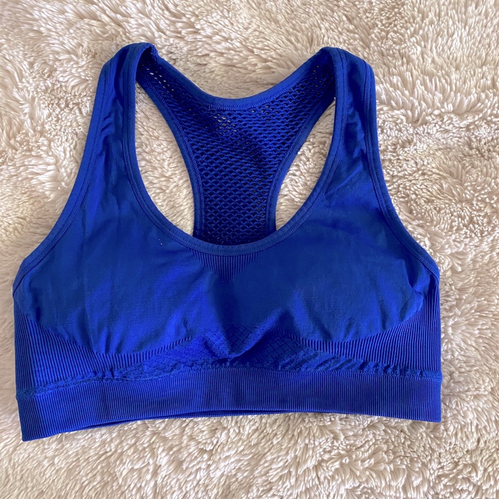 Sports bra